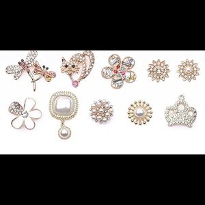 croc accessories and jibits